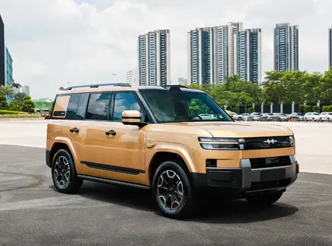 2025中国车企市值TOP 10，长城闯进四强，比亚迪屈居第二